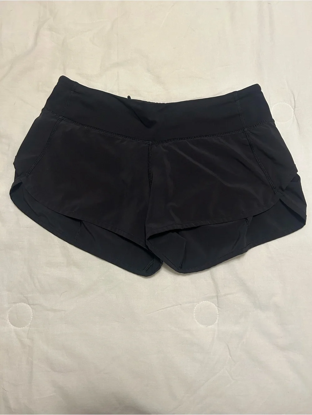Lululemon Speed Shorts 2.5! - Picture 1 of 5